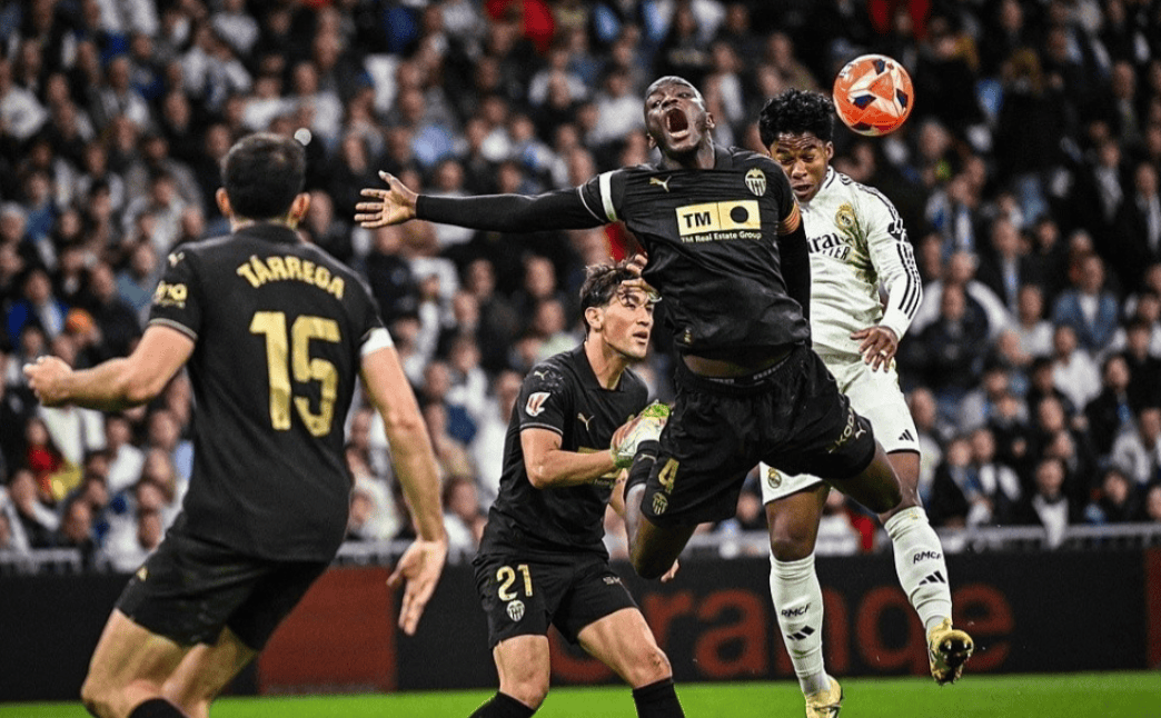 关于刚刚！赛后里昂备战中超国王杯赛前走向成谜，德罗巴回归赛场的信息